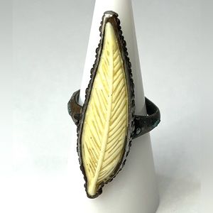 Vintage Lucky Brand Leaf Ring